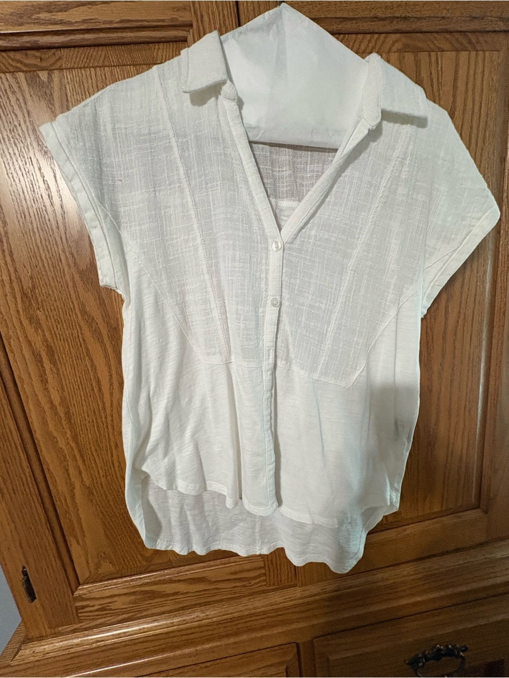 Casual White Short-Sleeve Button-Front Blouse S